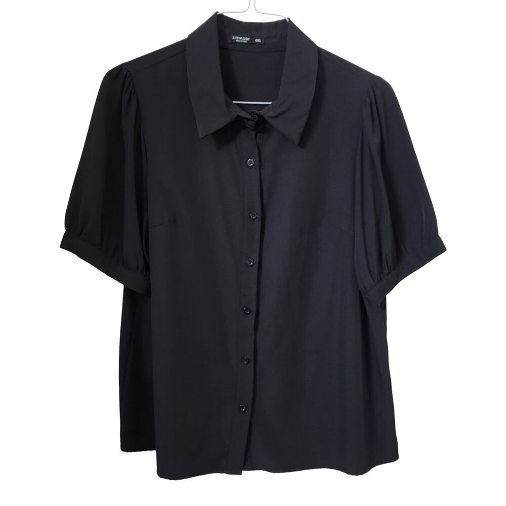 Women's Black Short-Sleeve Button-Up Top